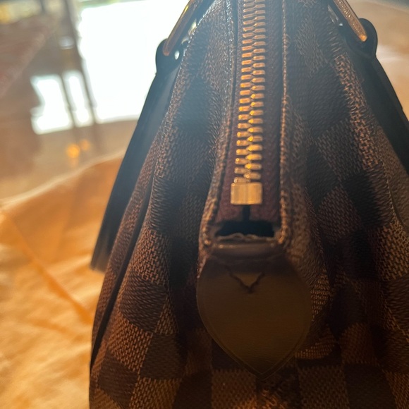 Louis Vuitton Verona Handbag Damier - Picture 8 of 11